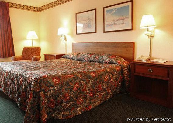 Rodeway Inn Greenwood Zimmer foto
